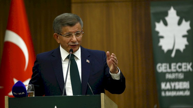 Ahmet Davutoğlu'dan '10 büyükelçi' kararına tepki