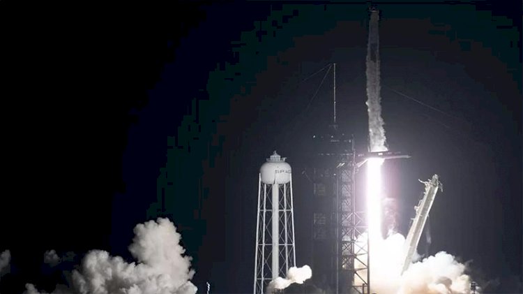 SpaceX ve NASA'dan işbirliği... Uzaya 4 astronot gönderdi