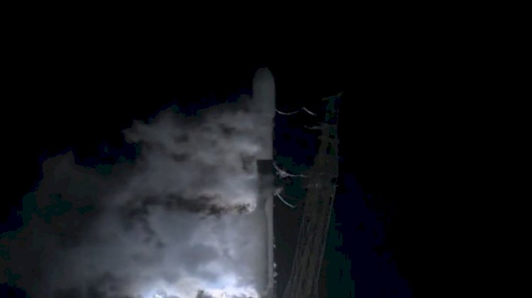 NASA 'Dünya'yı kurtaracak' uzay aracını fırlattı