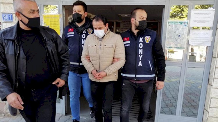 Pes dedirten savunma! 'Babam da annemi baltayla öldürmüştü'