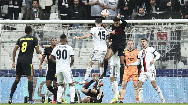 Beşiktaş, Ajax'a mağlup oldu