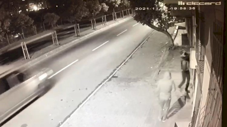 Bunlar da 'Örümcek Adam' hırsızlar!