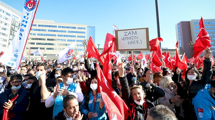 Sadece doktorlara zam sağlık camiasını karıştırdı