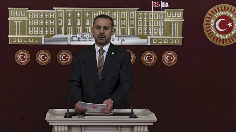 'Camileri ahır yapan siz değil miydiniz? Sonra çıkıp helallik istiyor'