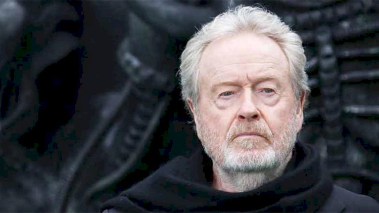 Ridley Scott filmini yorumlayan gazeteciye küfretti