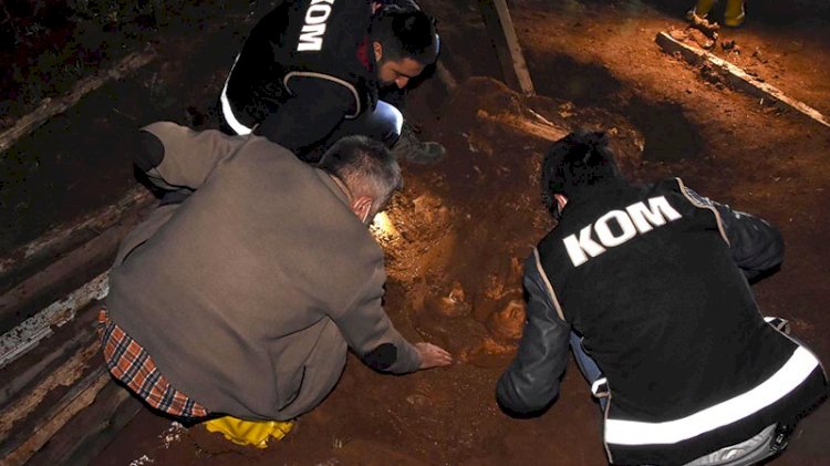 7 milyon liraya satacaklardı... Suçüstü yakalandılar