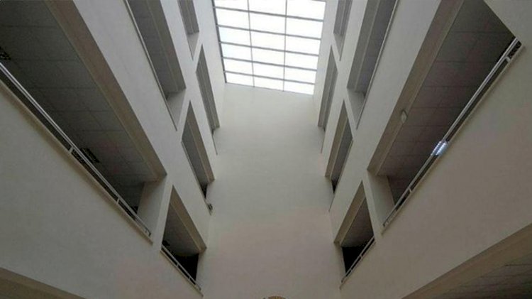 Üniversitede intihar şoku... Eğitim gördüğü fakülte binasından atladı