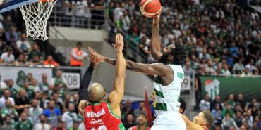 karsiyaka-son-ceyrekte-ucusa-gecti