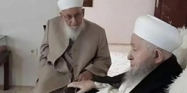 cenaze_namazinda_aciklandi_ismailaga_cemaatinin_yeni_lideri_hasan_efendi_olacak_1656074595_7006