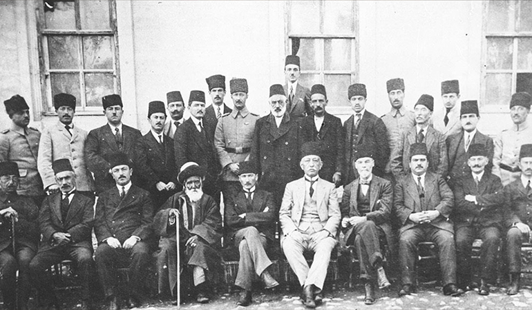 Türkiye Cumhuriyeti’nin temellerinin atıldığı Sivas Kongresi 105 yaşında