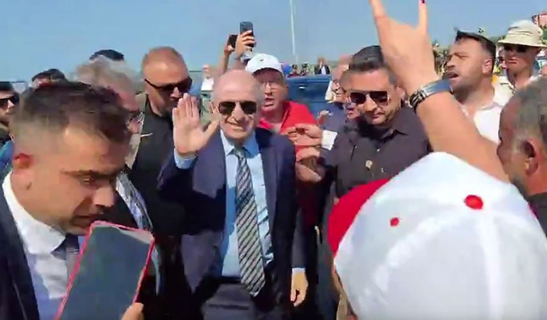 Tahliye edilen Ümit Özdağ’dan ilk açıklama