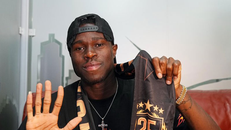 Wilfried Singo Galatasaray için İstanbul’da
