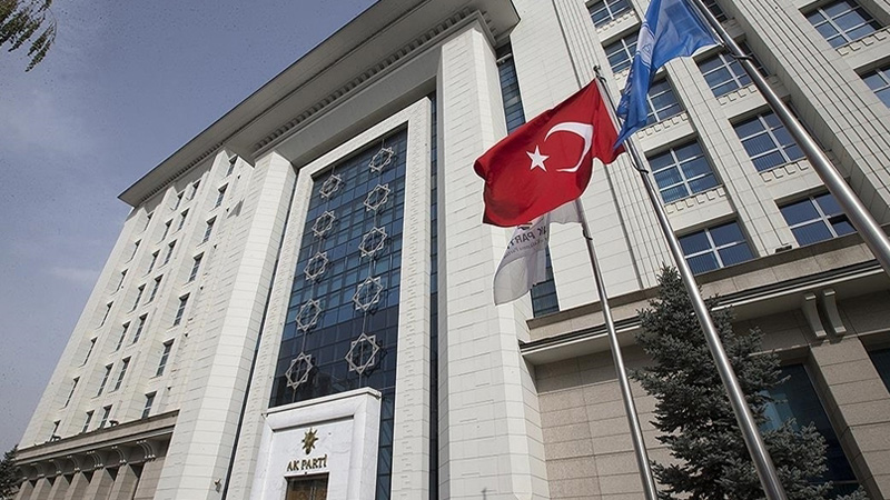‘İstisnai kadrolar’ AKP’lileri bile rahatsız etti: Eşine iş arayan eski vekil Cumhurbaşkanlığı’nı devreye sokmuş!