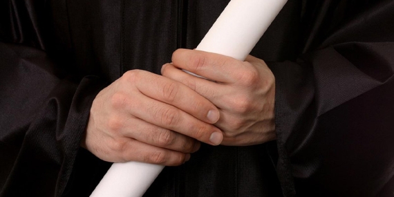 Sahte diploma çetesinden ‘eski Ülkü Ocakları İlçe Başkanı’ çıktı