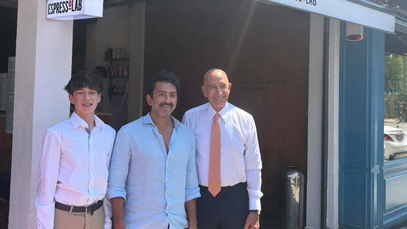 Tom Barrack, EspressoLab’i ziyaret etti