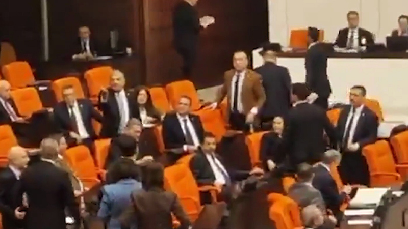 Ayyüce Türkeş ve Sırrı Sakık arasında ‘Öcalan’ gerginliği