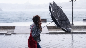 Meteoroloji il il uyardı: Sağanak ve fırtına geliyor!