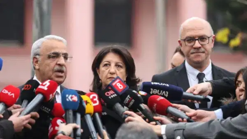 DEM Parti heyeti İmralı’ya gitti