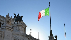 İtalya’dan ABD uçaklarına üs yasağı!