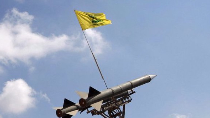 Hizbullah, işgalci İsrail askerlerine 250 roket fırlattı