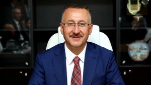 Adapazarı Belediye Başkanı Mutlu Işıksu AKP’den istifa etti