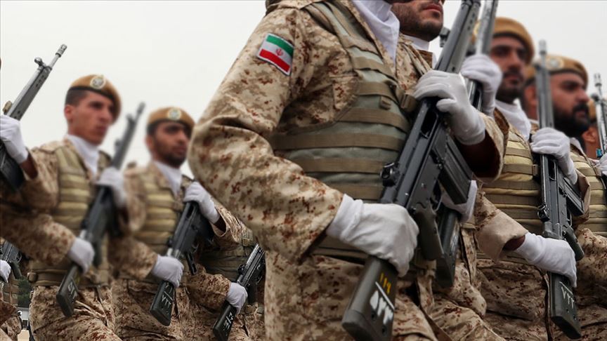 İran’dan ABD’ye rest: ‘Adamlarımız, askerlerinizi ateşe vermeyi bekliyor’