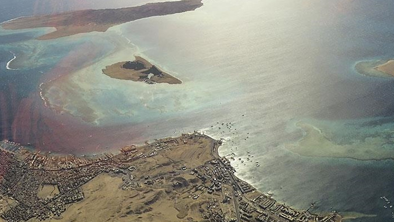 ABD-İsrail saldırılarının ardından ilk: İran izin verdi, Fransız gemisi Hürmüz’den geçti