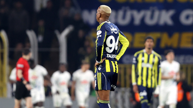 Fenerbahçe liderlik fırsatını son saniyede tepti