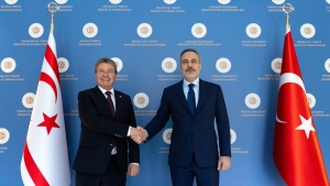 Hakan Fidan, KKTC Başbakanı Üstel ile görüştü