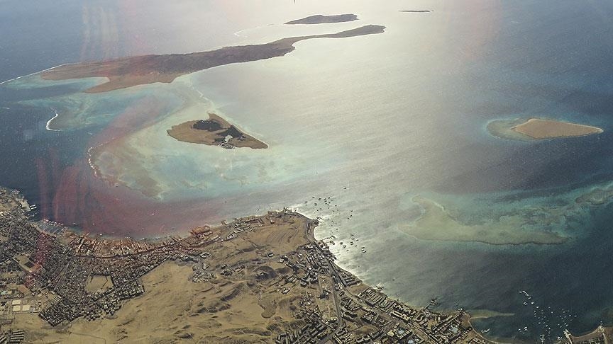 İsrail’in Lübnan’a saldırılarının ardından Hürmüz Boğazı’nda tanker trafiği durduruldu