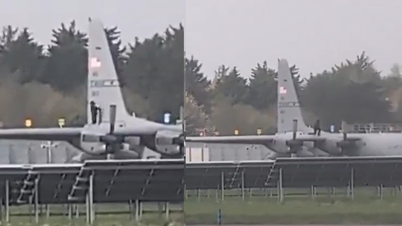 İrlanda’da Amerikan uçağına baltalı saldırı