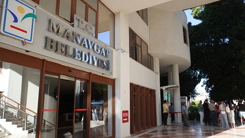 Manavgat Belediyesi’ne yeni operasyon: 21 kişi gözaltına alındı