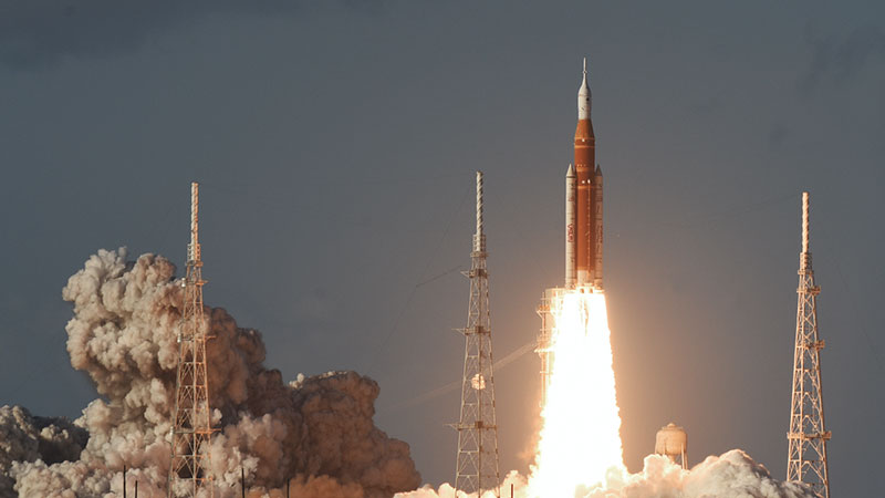 Yarım asır sonra ilk: NASA, Ay’a astronot gönderdi