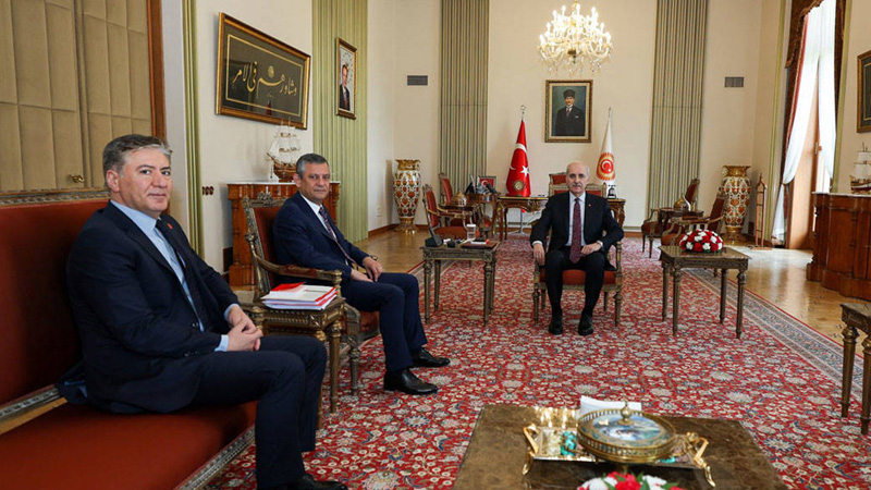 Meclis’te ‘seçim’ zirvesi: Özgür Özel, Numan Kurtulmuş ile görüştü