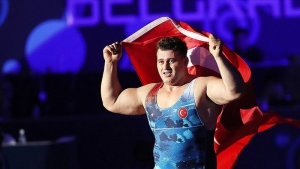 Milli güreşçi Rıza Kayaalp Avrupa’da finalde