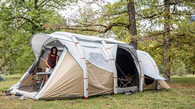 Kamp deneyimini kolaylaştıran yenilik: şişme çadırlar