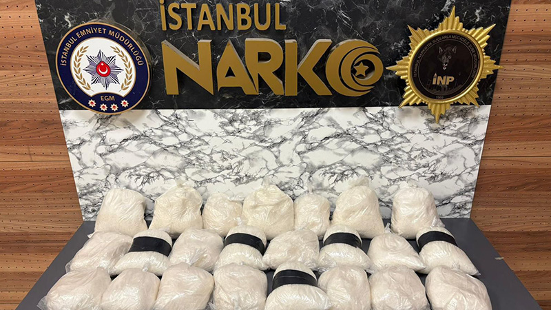 Kargodaki buzdolabından kilolarca uyuşturucu çıktı